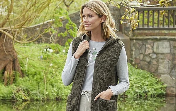 Teddyweste mit Taschen und Kapuze Lange Weste aus Teddy-Fleece