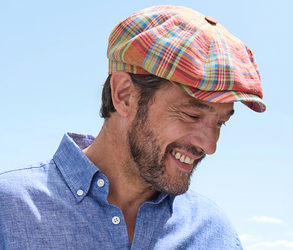 Magee of Donegal Leinenkappe mit Gewebe von Maggee